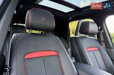 Внедорожник / Кроссовер Rolls-Royce Cullinan 2020 в 