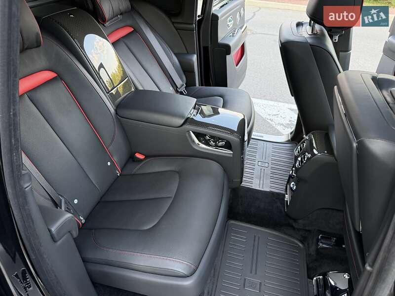 Внедорожник / Кроссовер Rolls-Royce Cullinan 2020 в Киеве