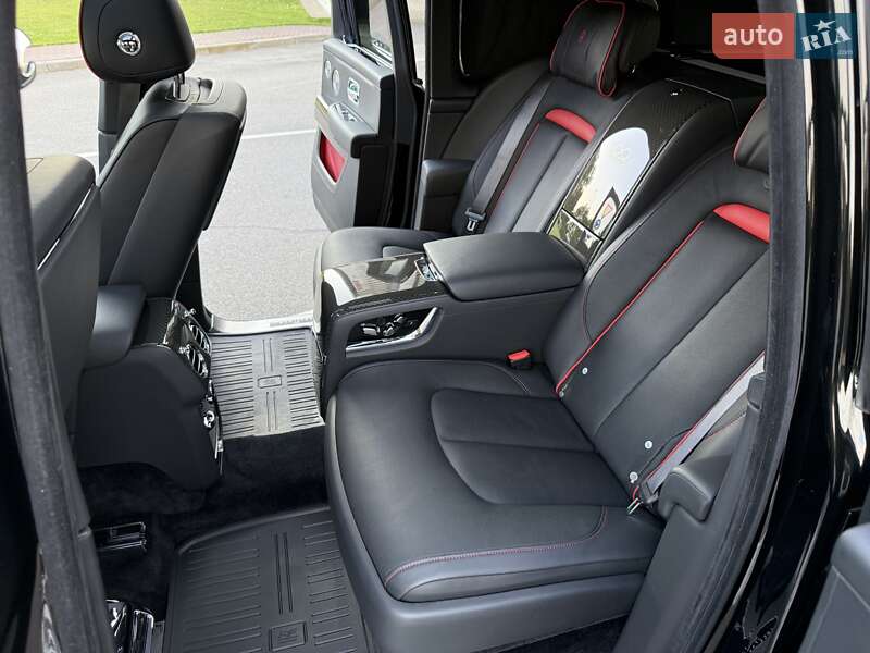 Внедорожник / Кроссовер Rolls-Royce Cullinan 2020 в Киеве