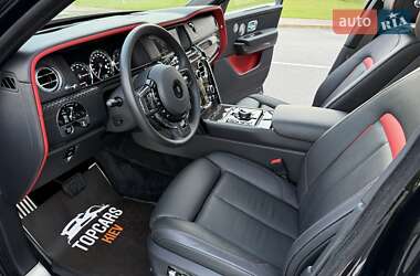 Внедорожник / Кроссовер Rolls-Royce Cullinan 2020 в 