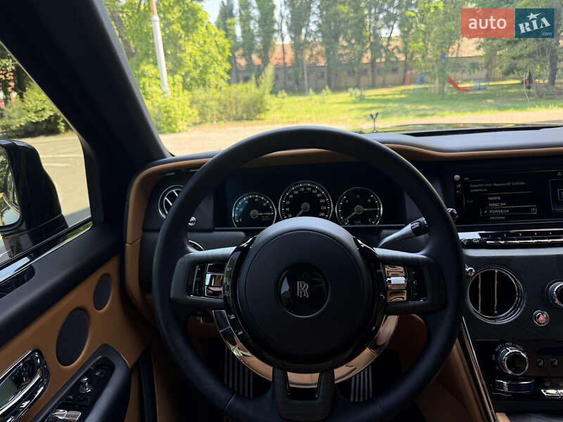 Внедорожник / Кроссовер Rolls-Royce Cullinan 2019 в Киеве