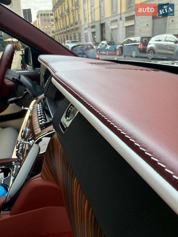 Внедорожник / Кроссовер Rolls-Royce Cullinan 2019 в Киеве