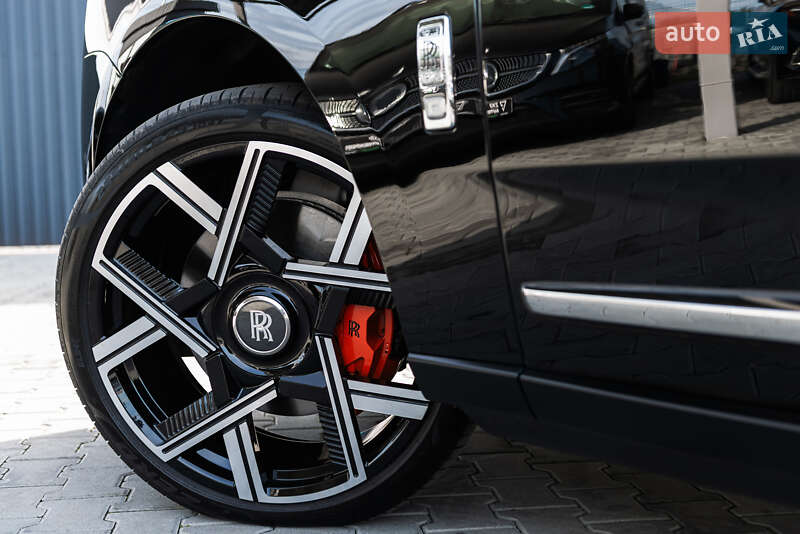 Внедорожник / Кроссовер Rolls-Royce Cullinan 2019 в Мукачево