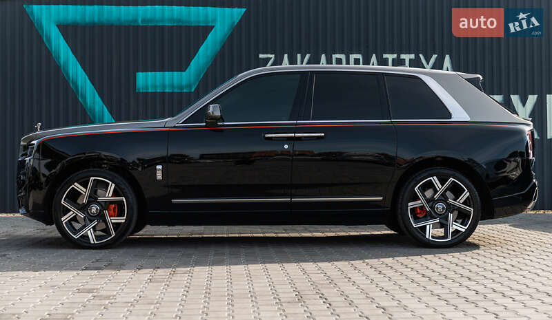 Внедорожник / Кроссовер Rolls-Royce Cullinan 2019 в Мукачево