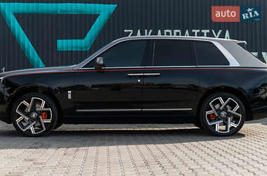 Внедорожник / Кроссовер Rolls-Royce Cullinan 2019 в 