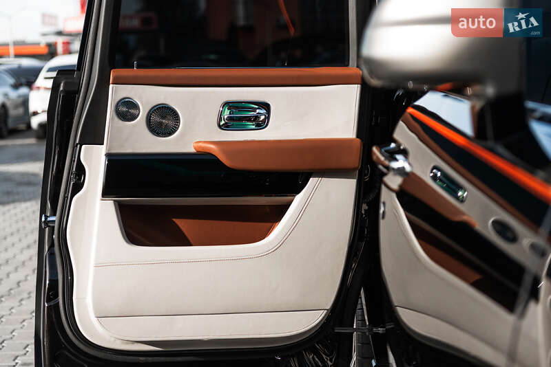 Внедорожник / Кроссовер Rolls-Royce Cullinan 2019 в Мукачево