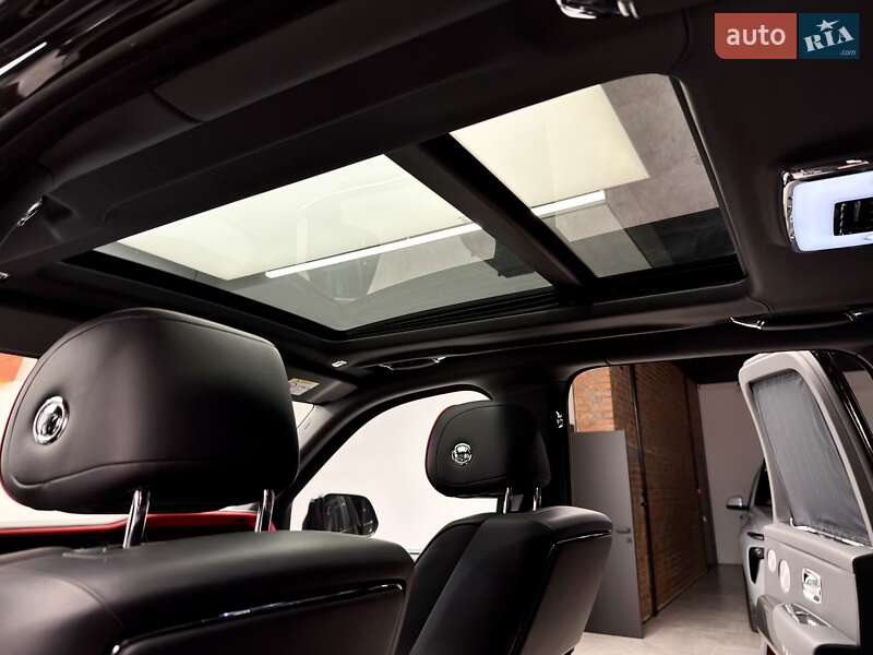 Позашляховик / Кросовер Rolls-Royce Cullinan 2020 в Києві