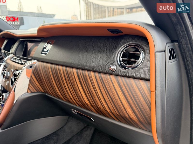 Внедорожник / Кроссовер Rolls-Royce Cullinan 2019 в Киеве