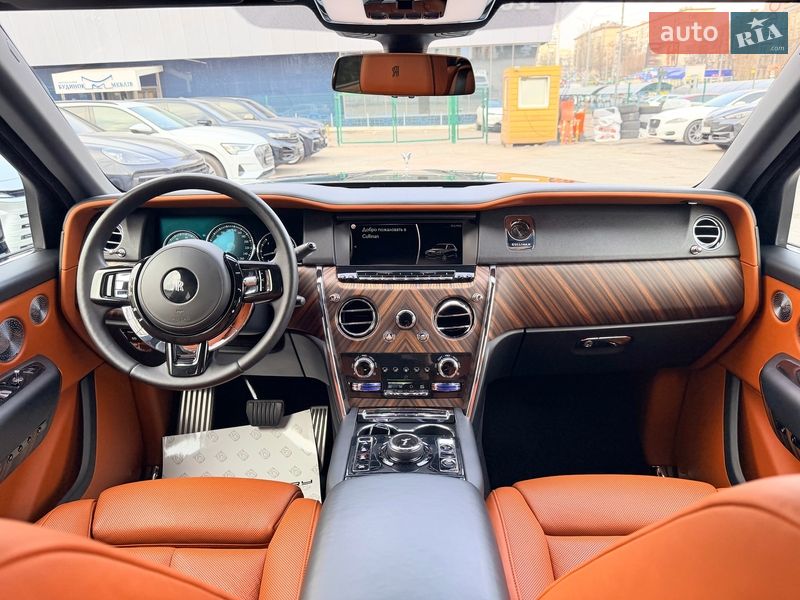 Внедорожник / Кроссовер Rolls-Royce Cullinan 2019 в Киеве