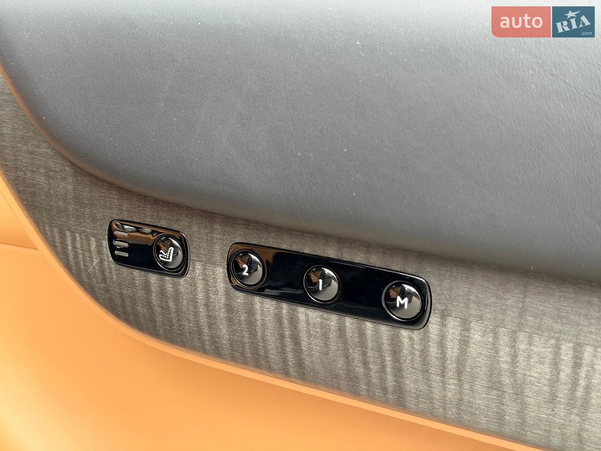 2019 Rolls-Royce Cullinan - мініатюра 48