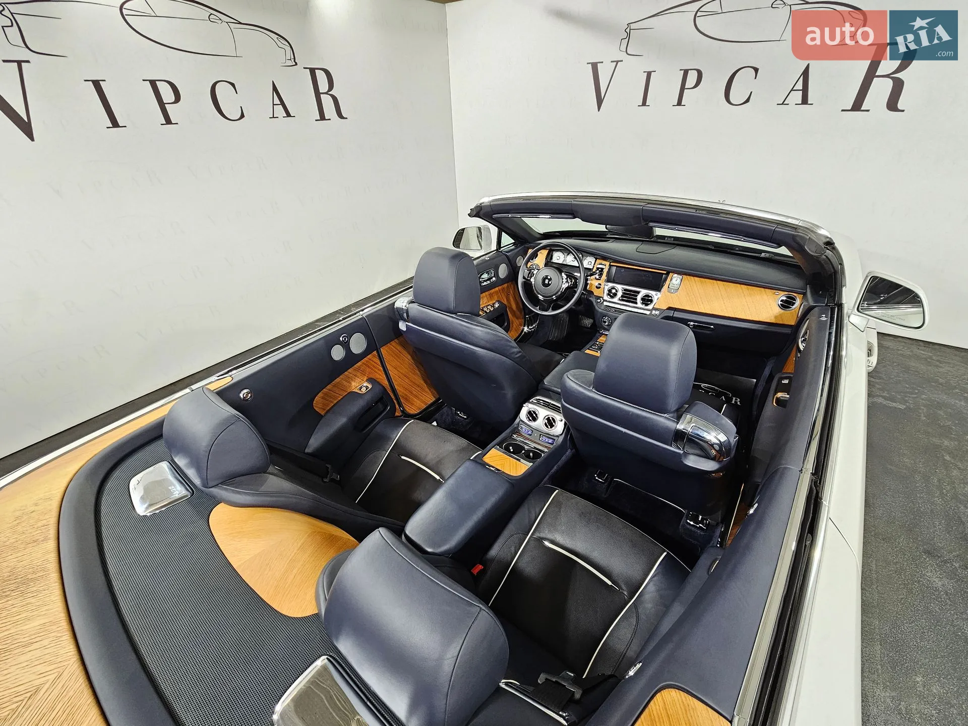 2016 Rolls-Royce Dawn - мініатюра 19