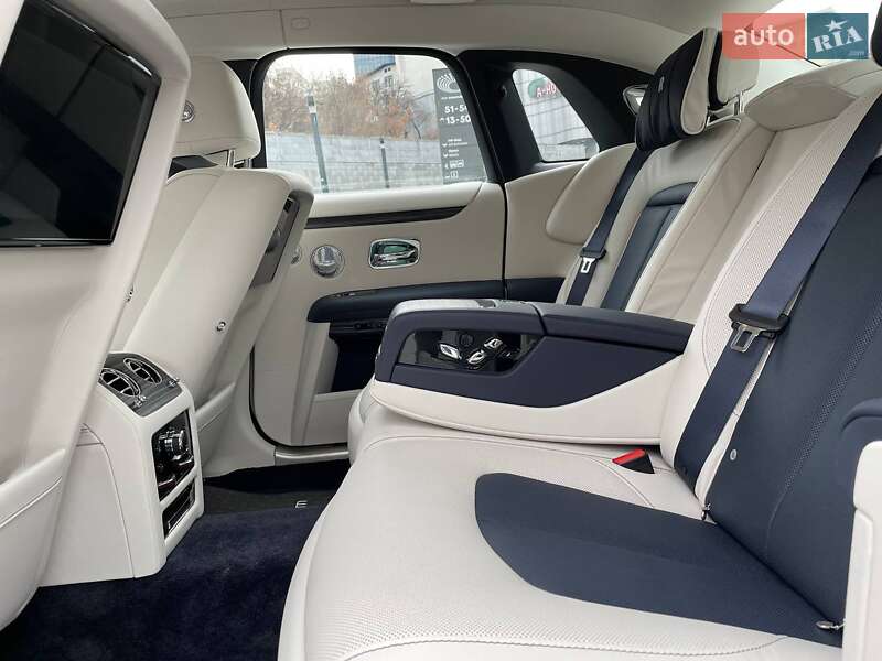 Седан Rolls-Royce Ghost 2021 в Києві