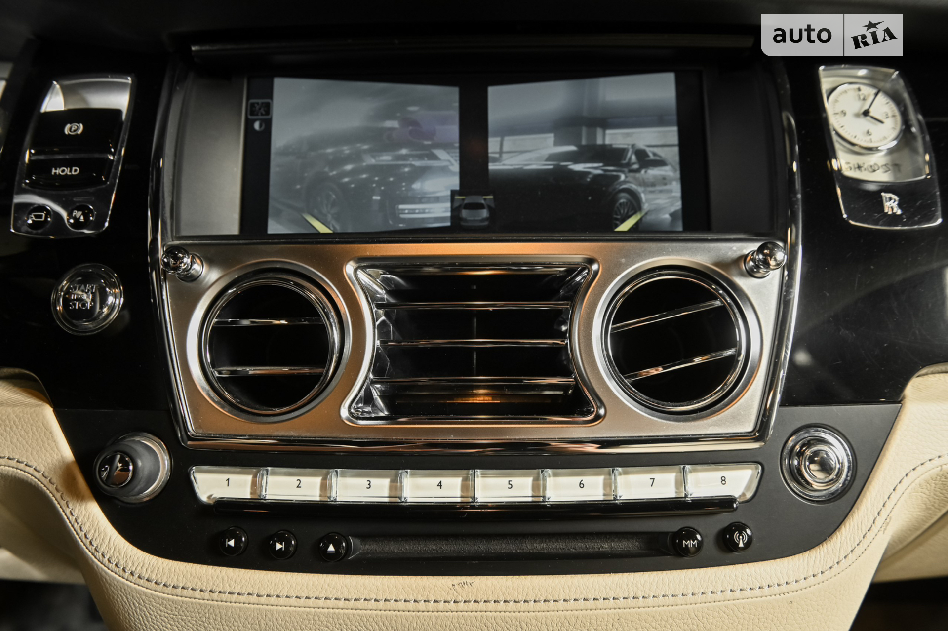 2011 Rolls-Royce Ghost - мініатюра 29