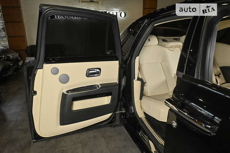 Седан Rolls-Royce Ghost 2011 в Одессе