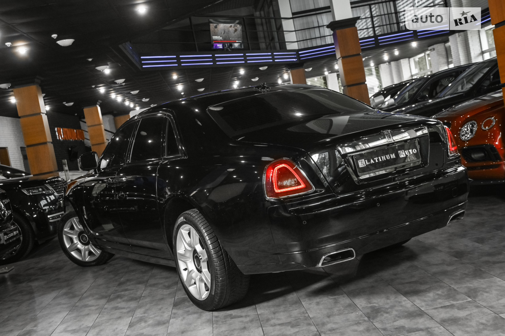 2011 Rolls-Royce Ghost - мініатюра 67