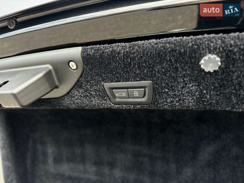 Седан Rolls-Royce Ghost 2013 в Киеве