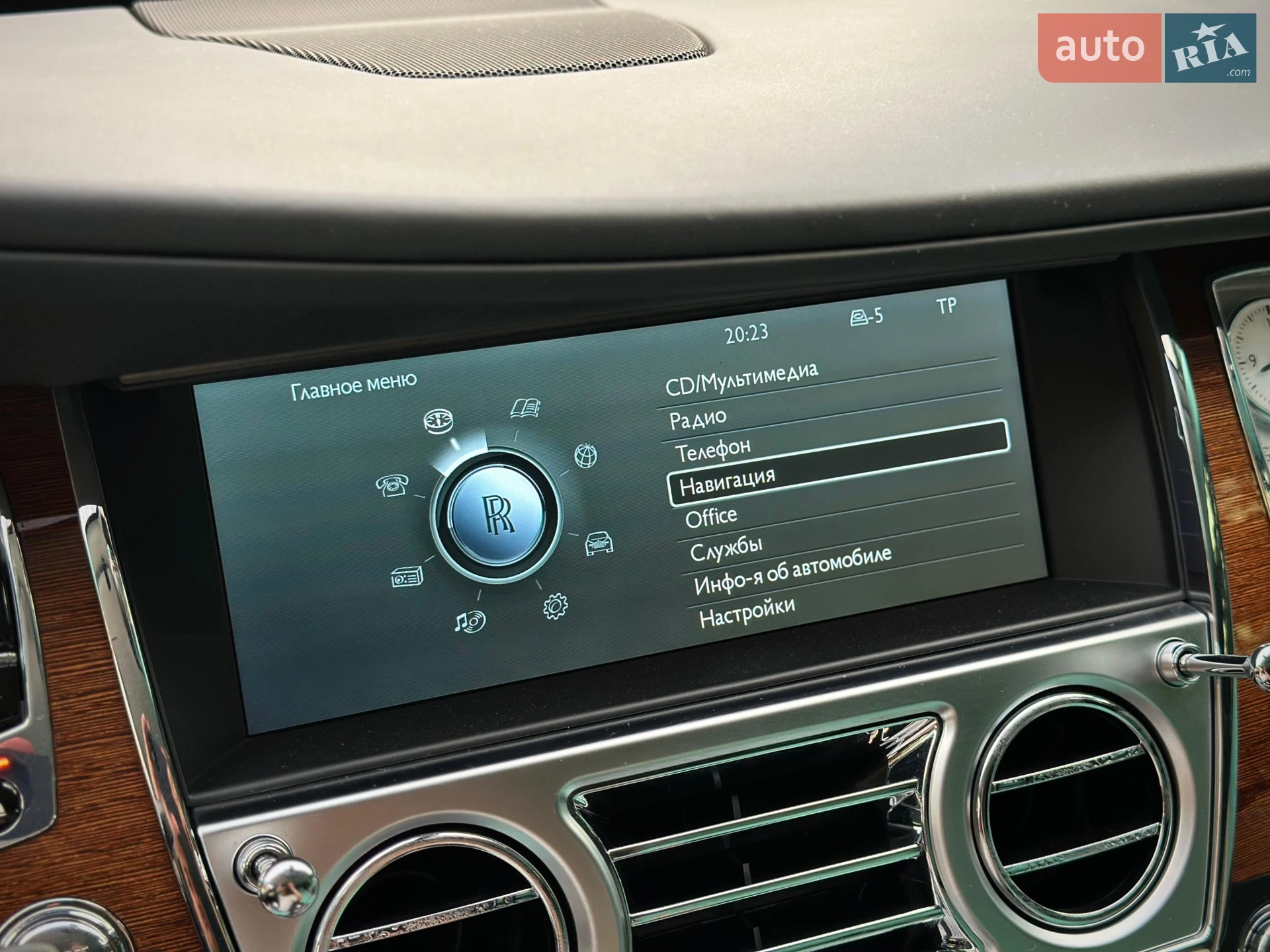 2011 Rolls-Royce Ghost - мініатюра 45
