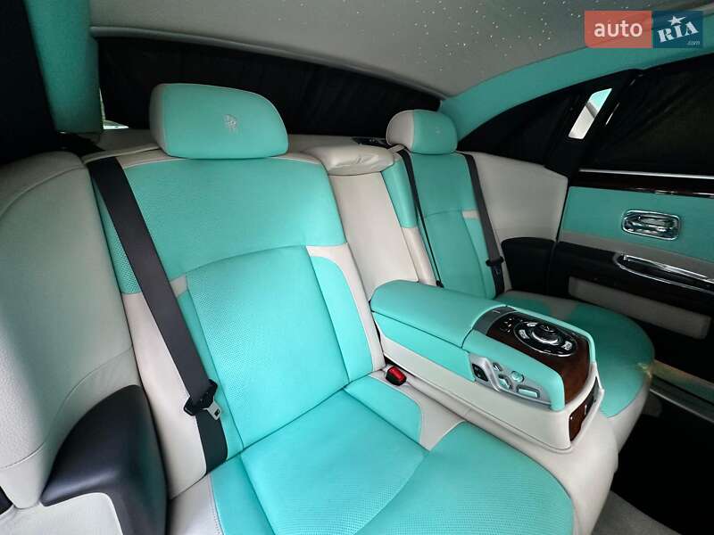 Седан Rolls-Royce Ghost 2011 в Києві