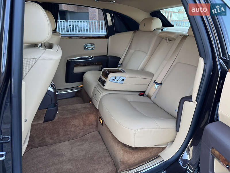 Седан Rolls-Royce Ghost 2013 в Днепре