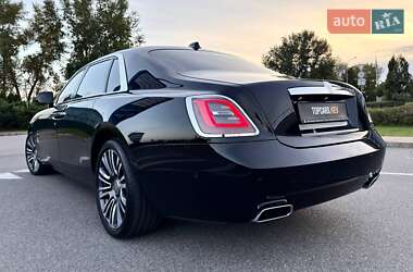 Седан Rolls-Royce Ghost 2021 в 