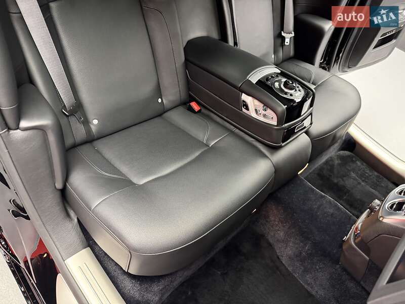 Седан Rolls-Royce Ghost 2010 в Киеве фото 48 Седан Rolls-Royce Ghost 2010 в Киеве