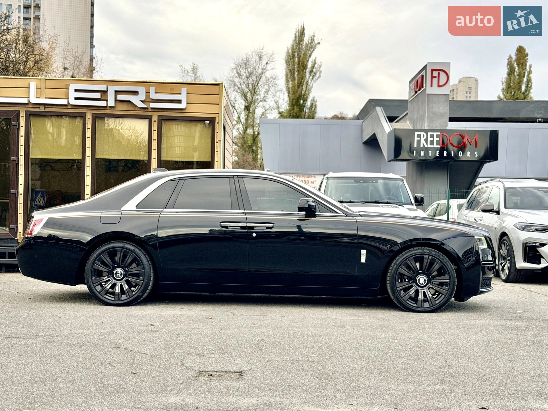 2020 Rolls-Royce Ghost - мініатюра 16