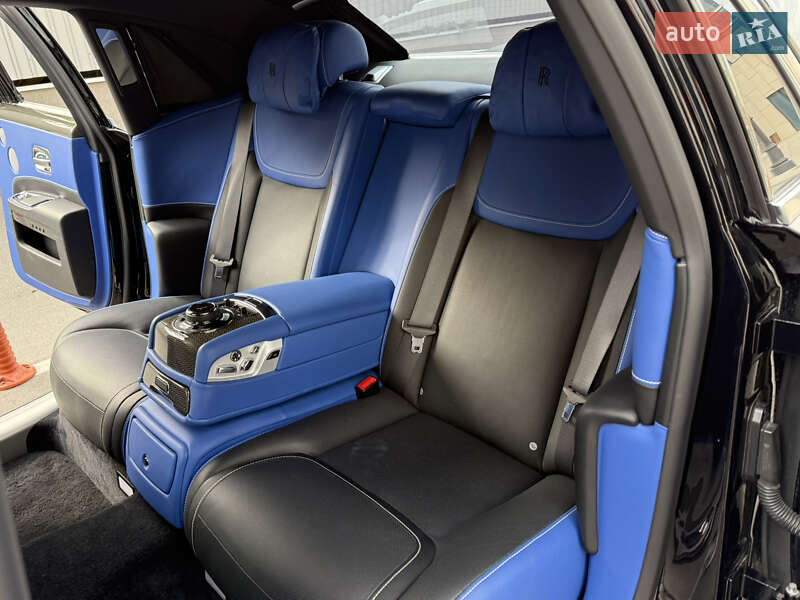 Седан Rolls-Royce Ghost 2018 в Киеве фото 58 Седан Rolls-Royce Ghost 2018 в Киеве