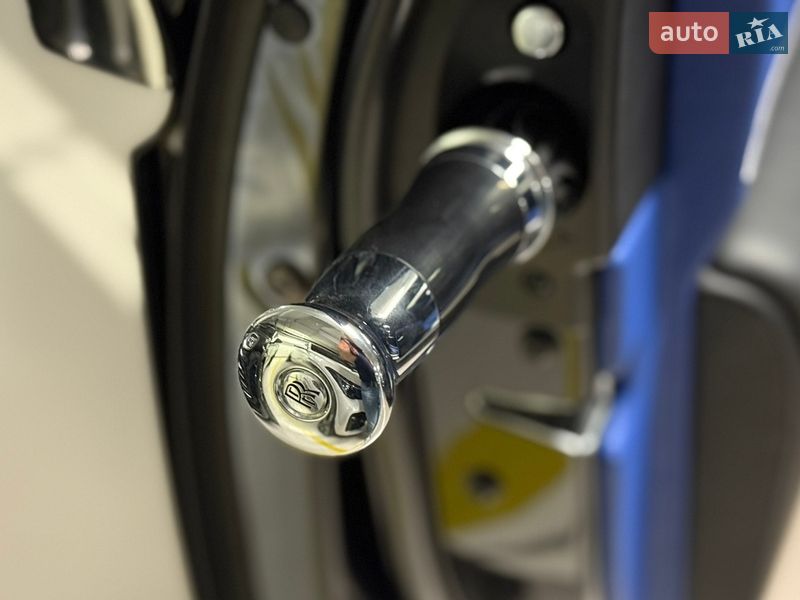 Седан Rolls-Royce Ghost 2018 в Києві