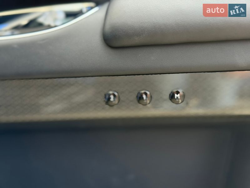 Седан Rolls-Royce Ghost 2018 в Києві