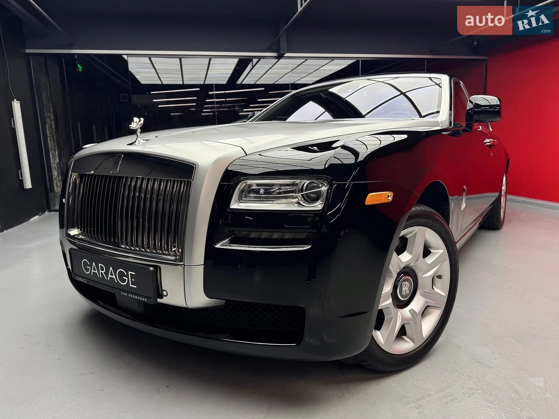 2010 Rolls-Royce Ghost - мініатюра 4