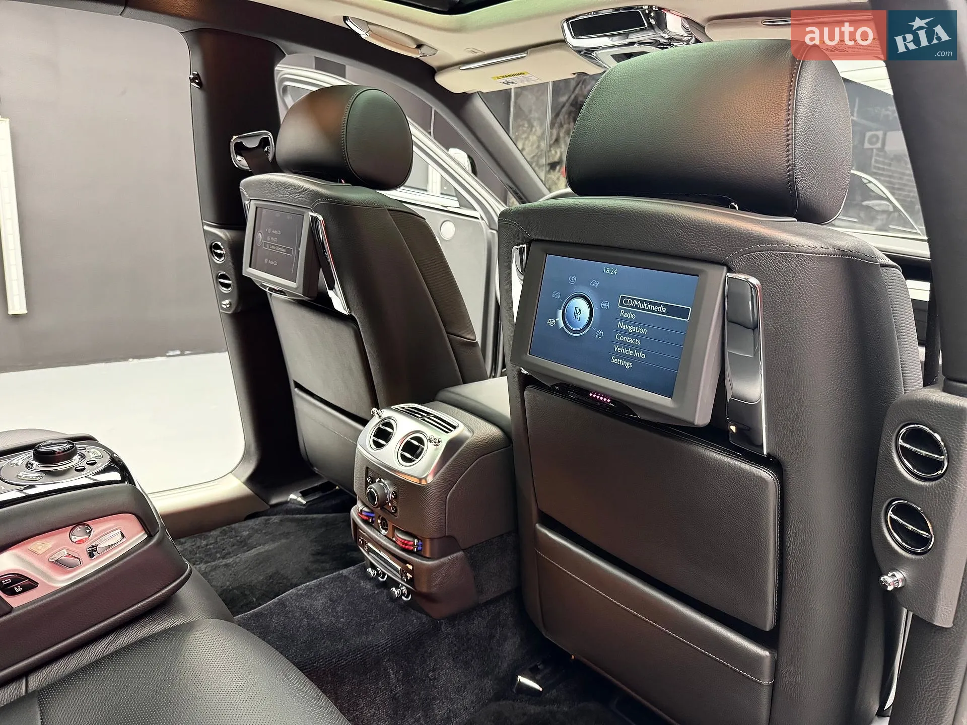 2010 Rolls-Royce Ghost - мініатюра 50