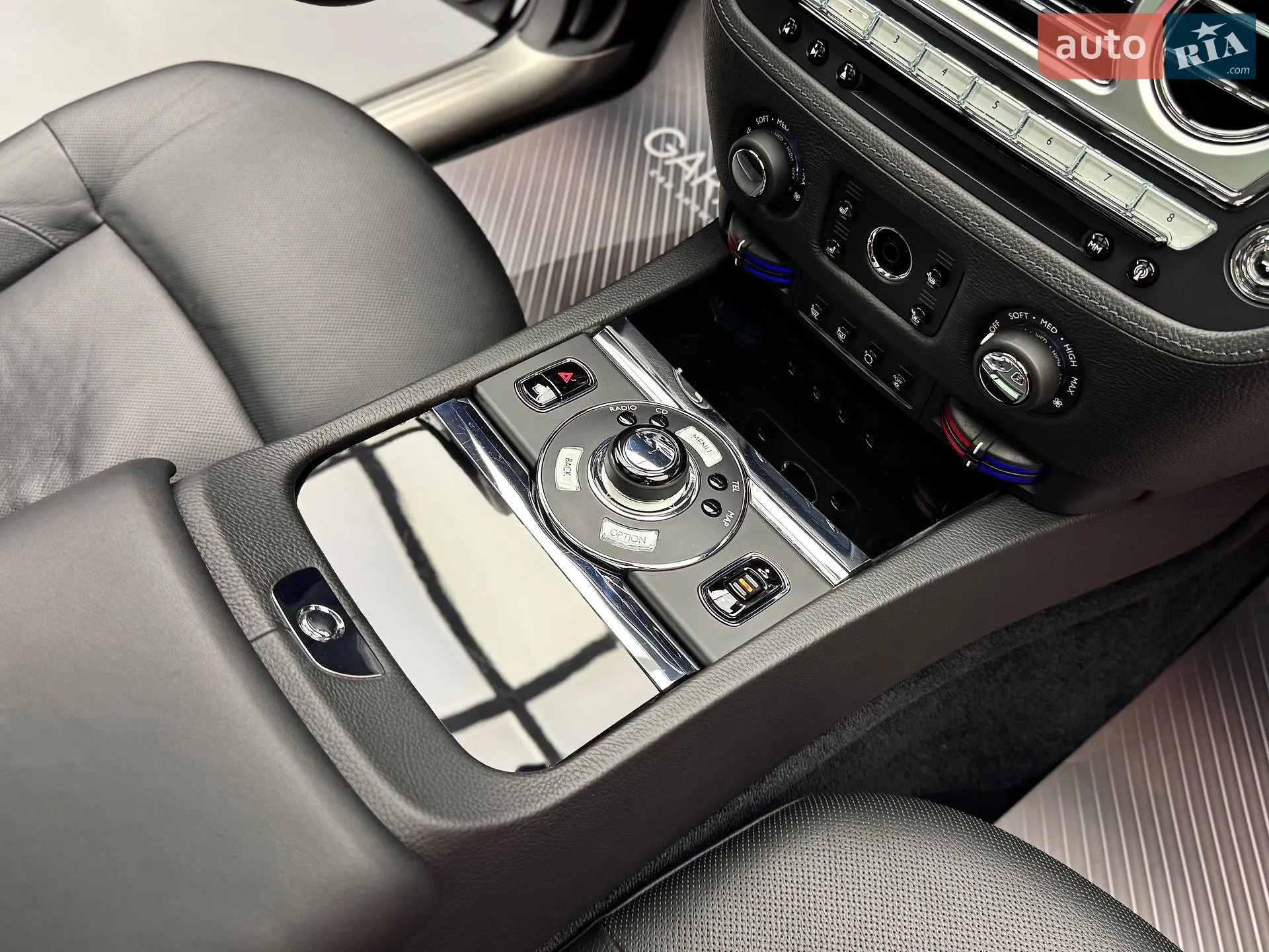 2010 Rolls-Royce Ghost - мініатюра 62
