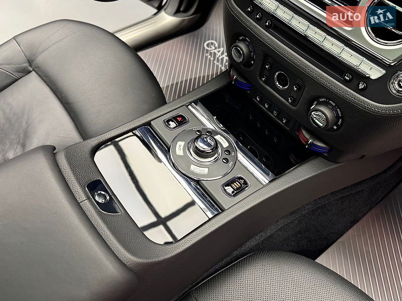 Седан Rolls-Royce Ghost 2010 в Киеве