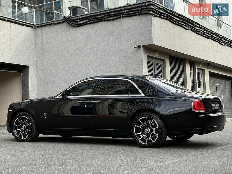 Седан Rolls-Royce Ghost 2018 в Киеве