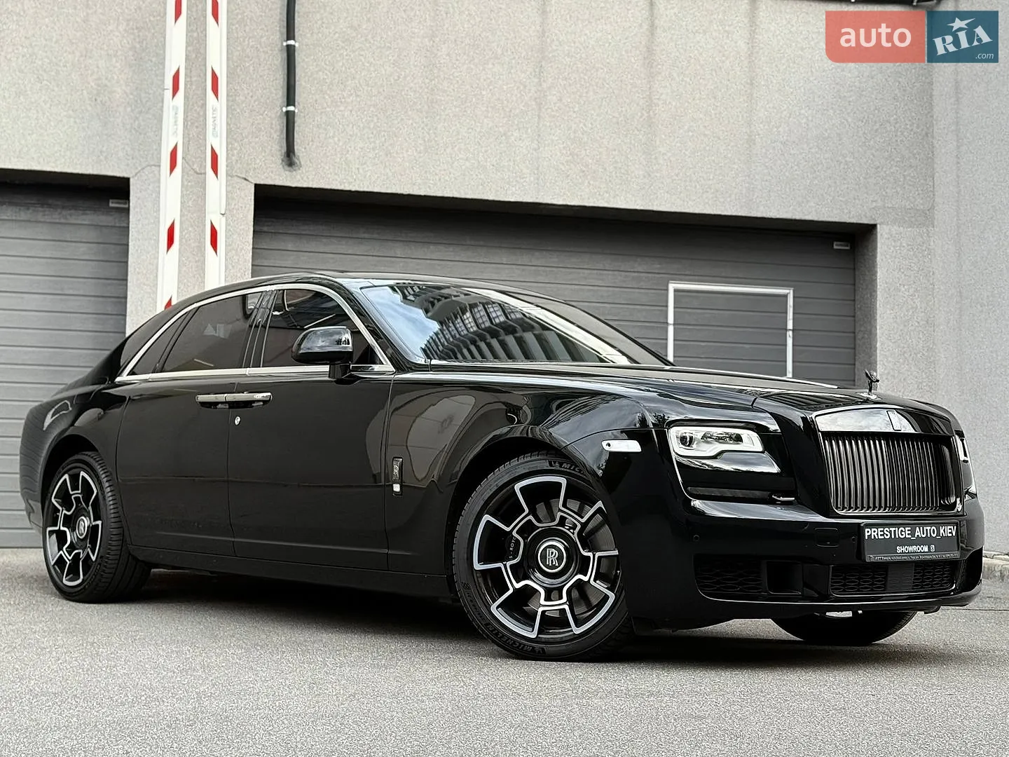2018 Rolls-Royce Ghost - мініатюра 4