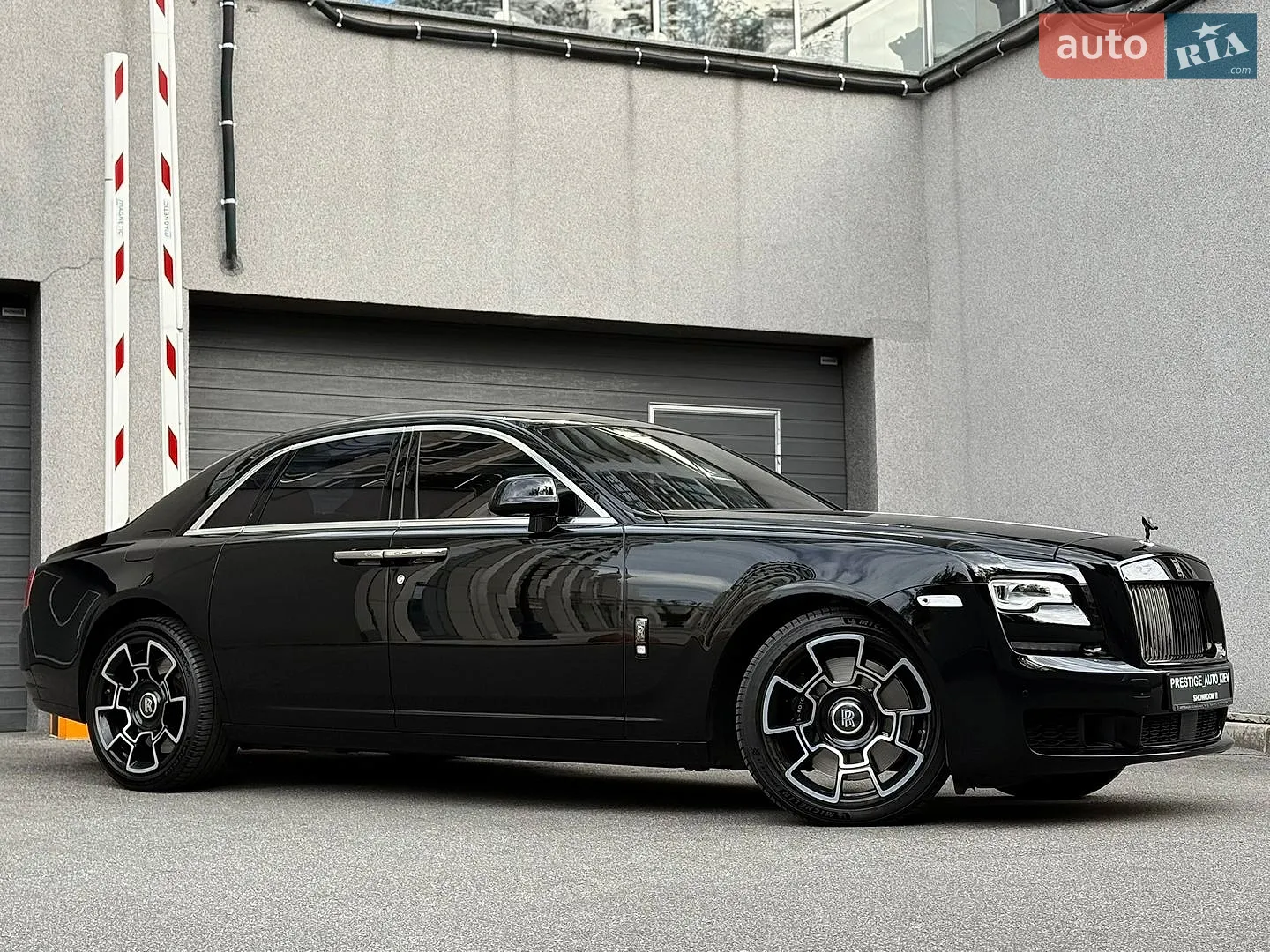 2018 Rolls-Royce Ghost - мініатюра 5