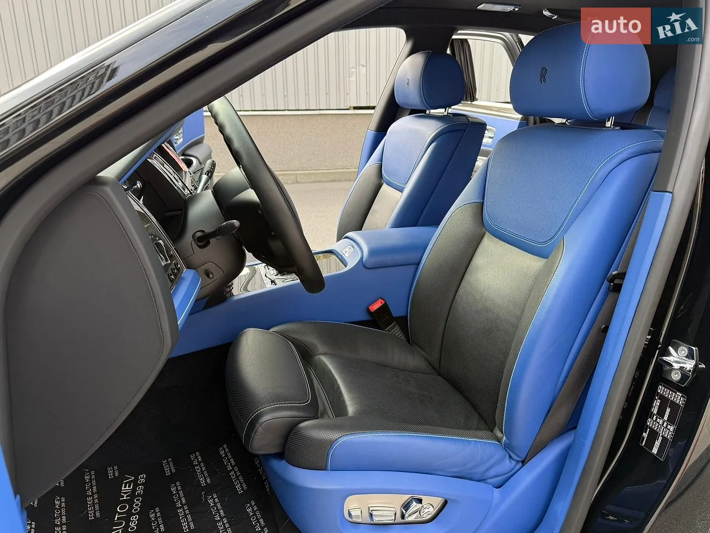 2018 Rolls-Royce Ghost - мініатюра 46