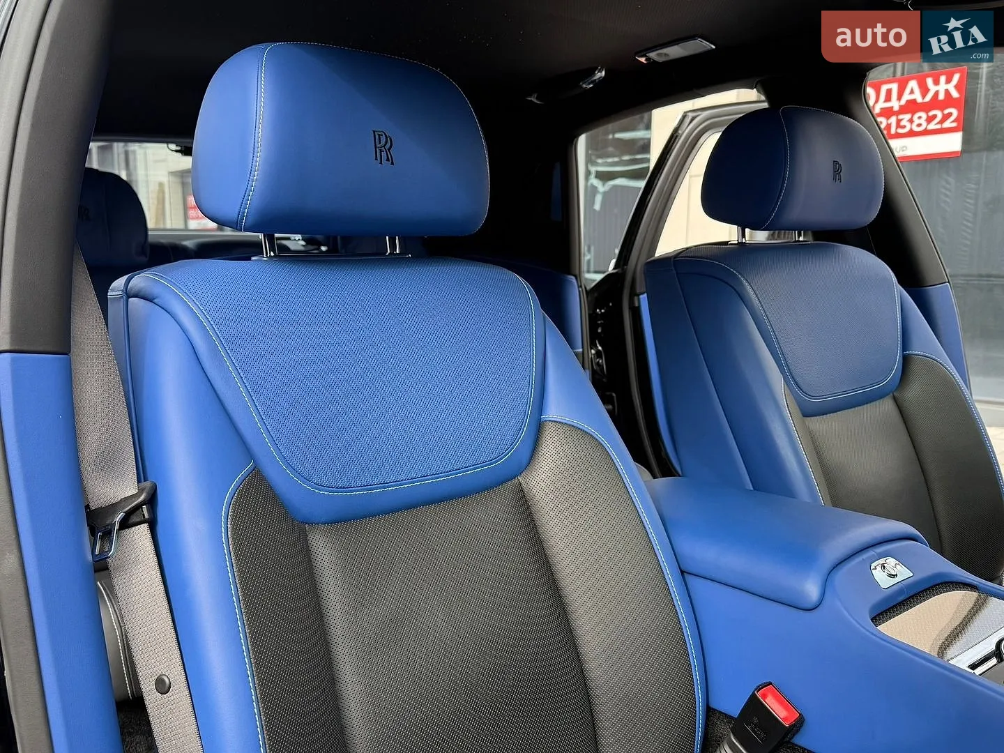 2018 Rolls-Royce Ghost - мініатюра 53