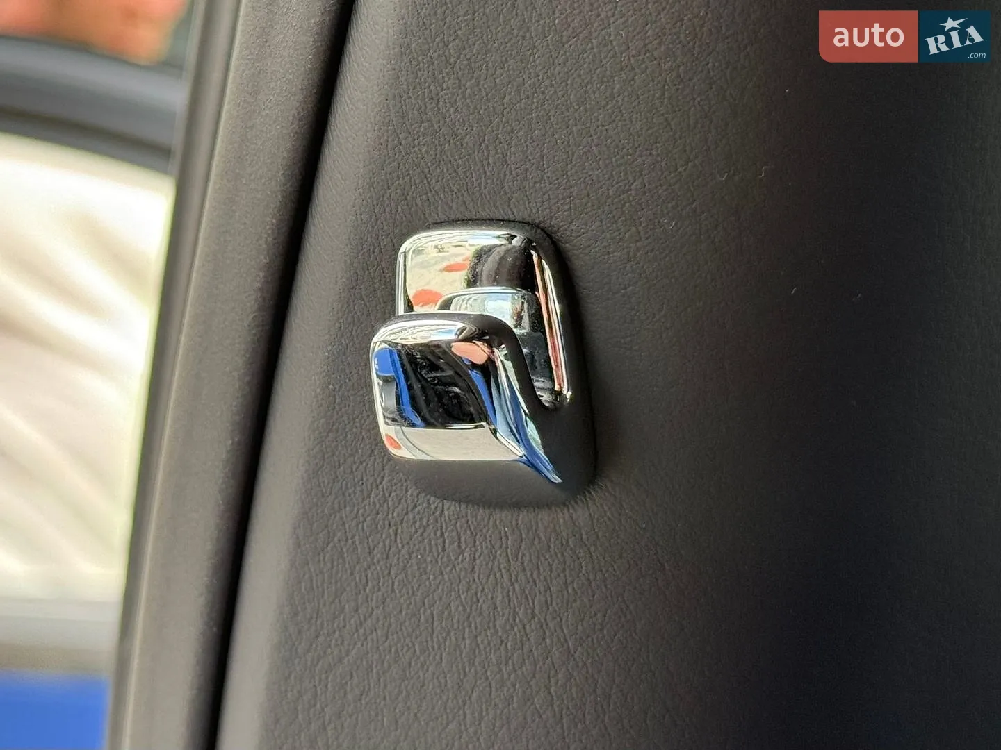 2018 Rolls-Royce Ghost - мініатюра 89