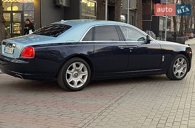 Седан Rolls-Royce Ghost 2012 в Шептицькому