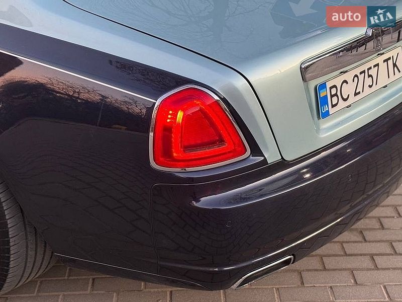 Седан Rolls-Royce Ghost 2012 в Шептицькому