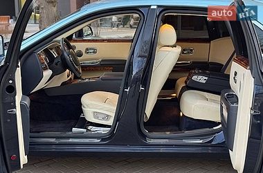Седан Rolls-Royce Ghost 2012 в Шептицькому