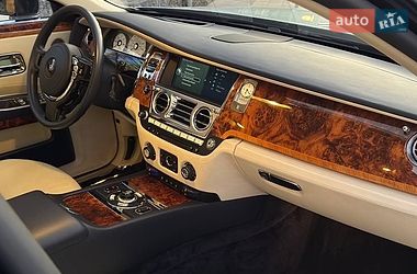 Седан Rolls-Royce Ghost 2012 в Шептицькому