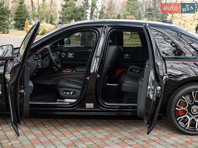 Седан Rolls-Royce Ghost 2023 в Полтаві фото 30 Седан Rolls-Royce Ghost 2023 в Полтаві