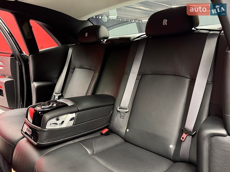 Седан Rolls-Royce Ghost 2010 в Києві