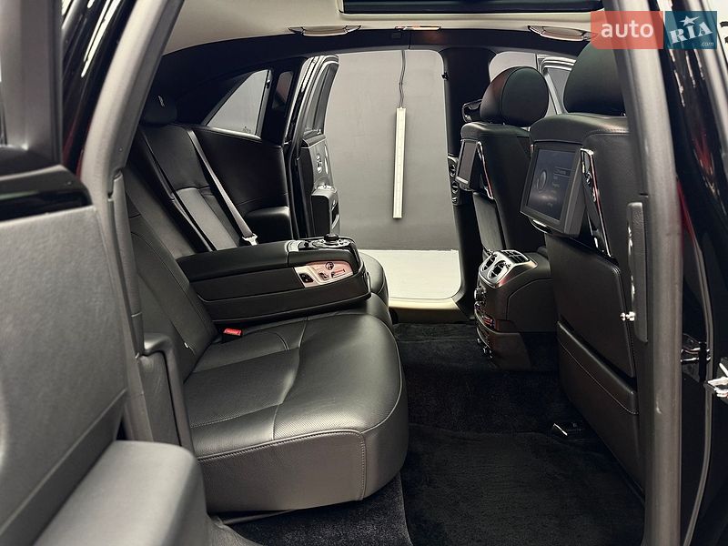 Седан Rolls-Royce Ghost 2010 в Києві