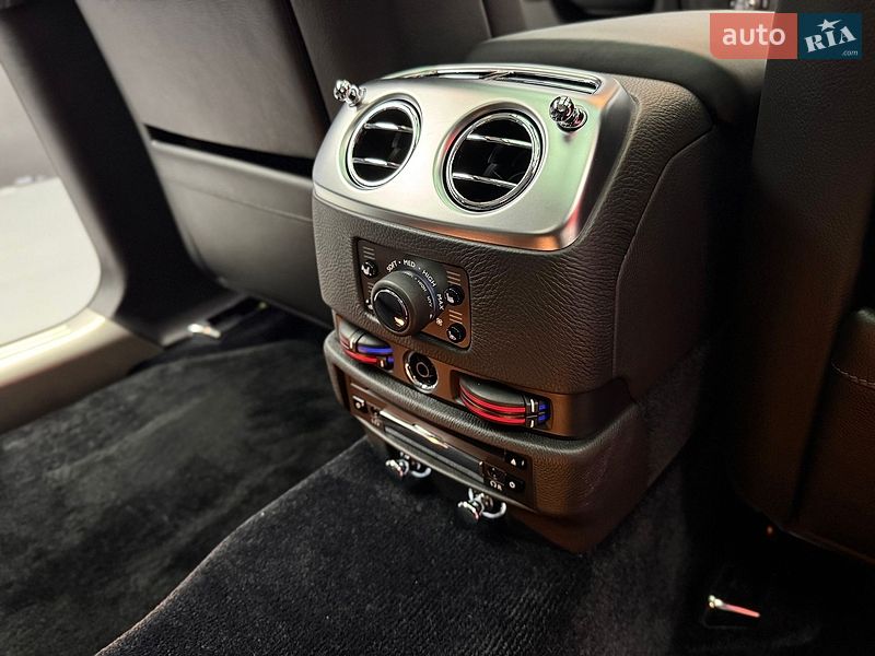 Седан Rolls-Royce Ghost 2010 в Києві