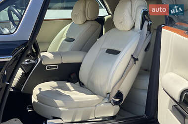 Кабриолет Rolls-Royce Phantom Drophead Coupe 2009 в 