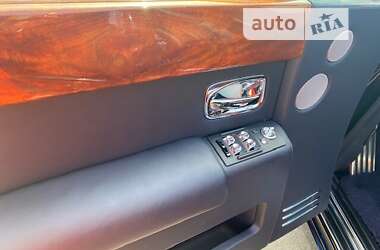 Лимузин Rolls-Royce Phantom 2012 в 