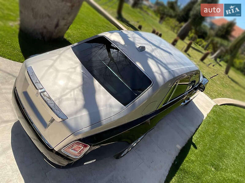 Седан Rolls-Royce Phantom 2021 в Києві